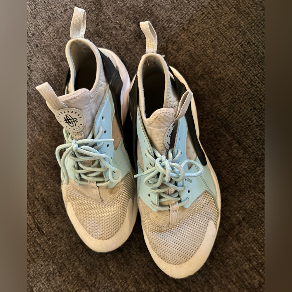 Nike huraches